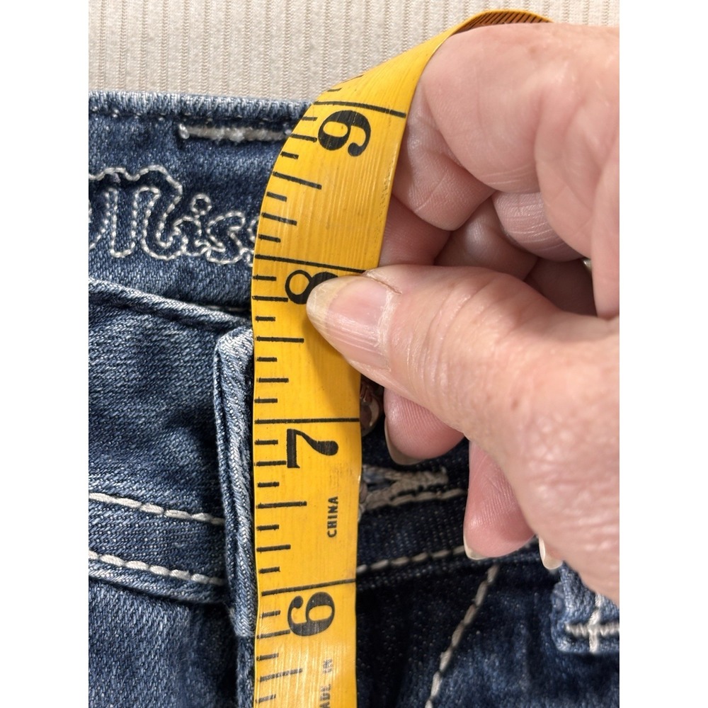 Women's Miss Me Bootcut Jeans Size 28 Dark Blue Distressed 33 Inseam Cowgirl - Picture 8 of 12